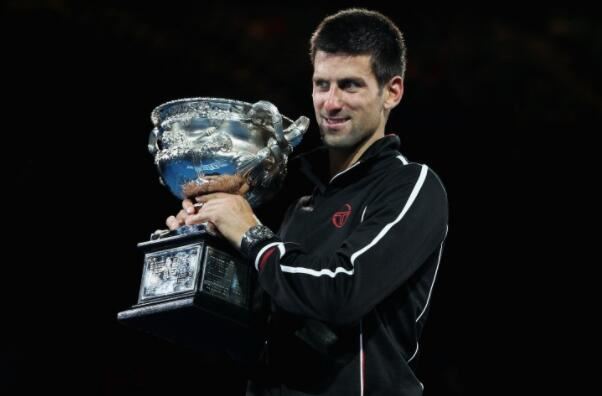 埃斯特旺经纪人：我们连续4年和巴萨谈转会，但对方财政困难